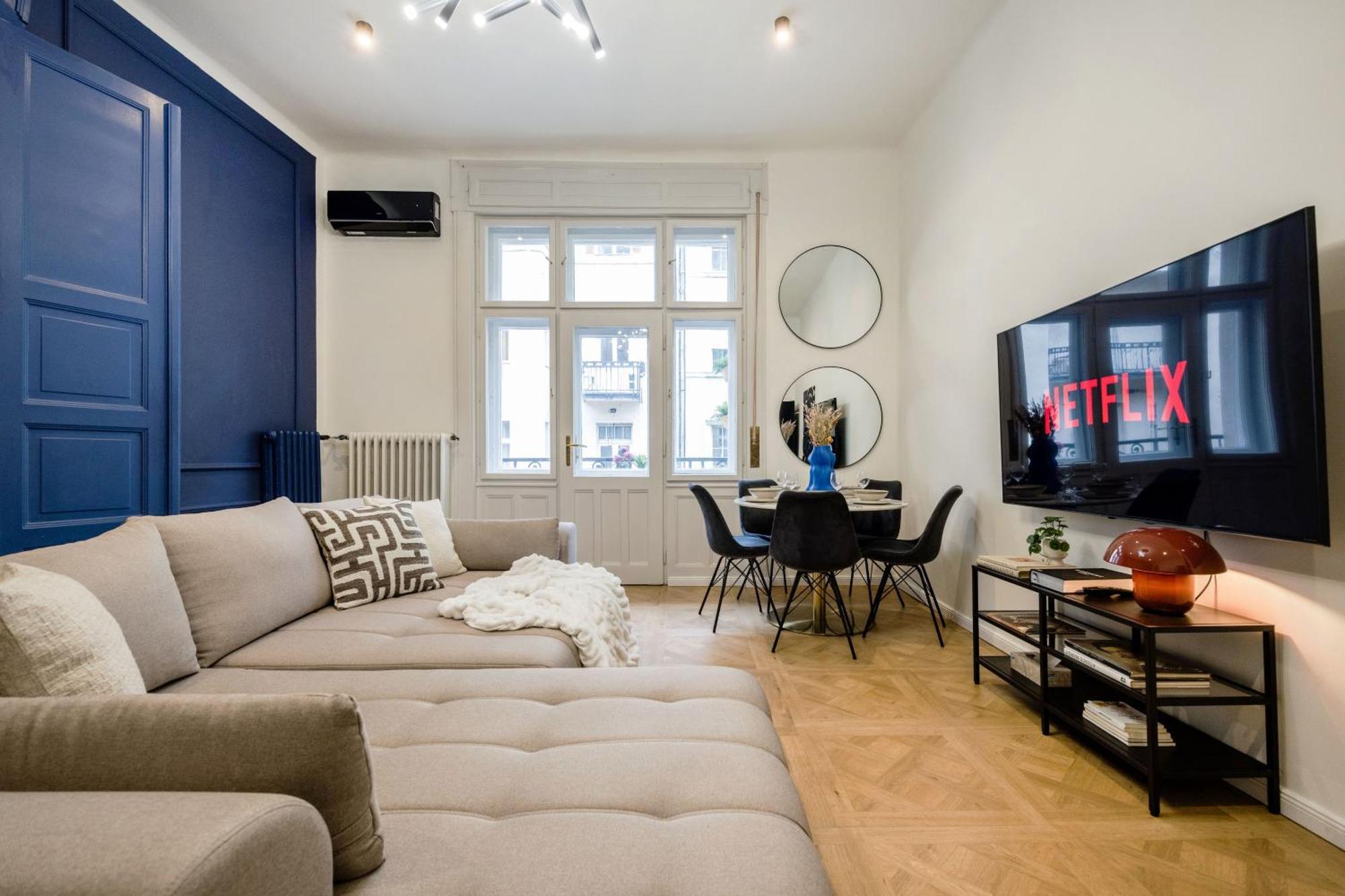 Апартаменти Charm In Budapest's Bustling 7th District